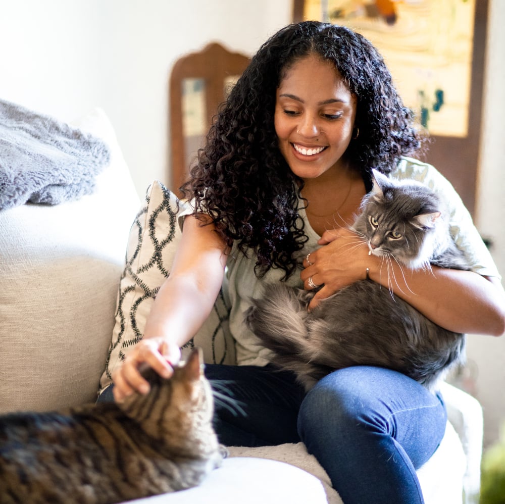 toni-coastal-cat-care.jpg